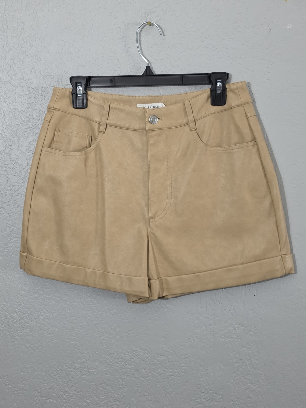 Anthropologie Avec Les Filles Cuffed Faux Leather Shorts Tan High Rise Womens 28 - Picture 2 of 9